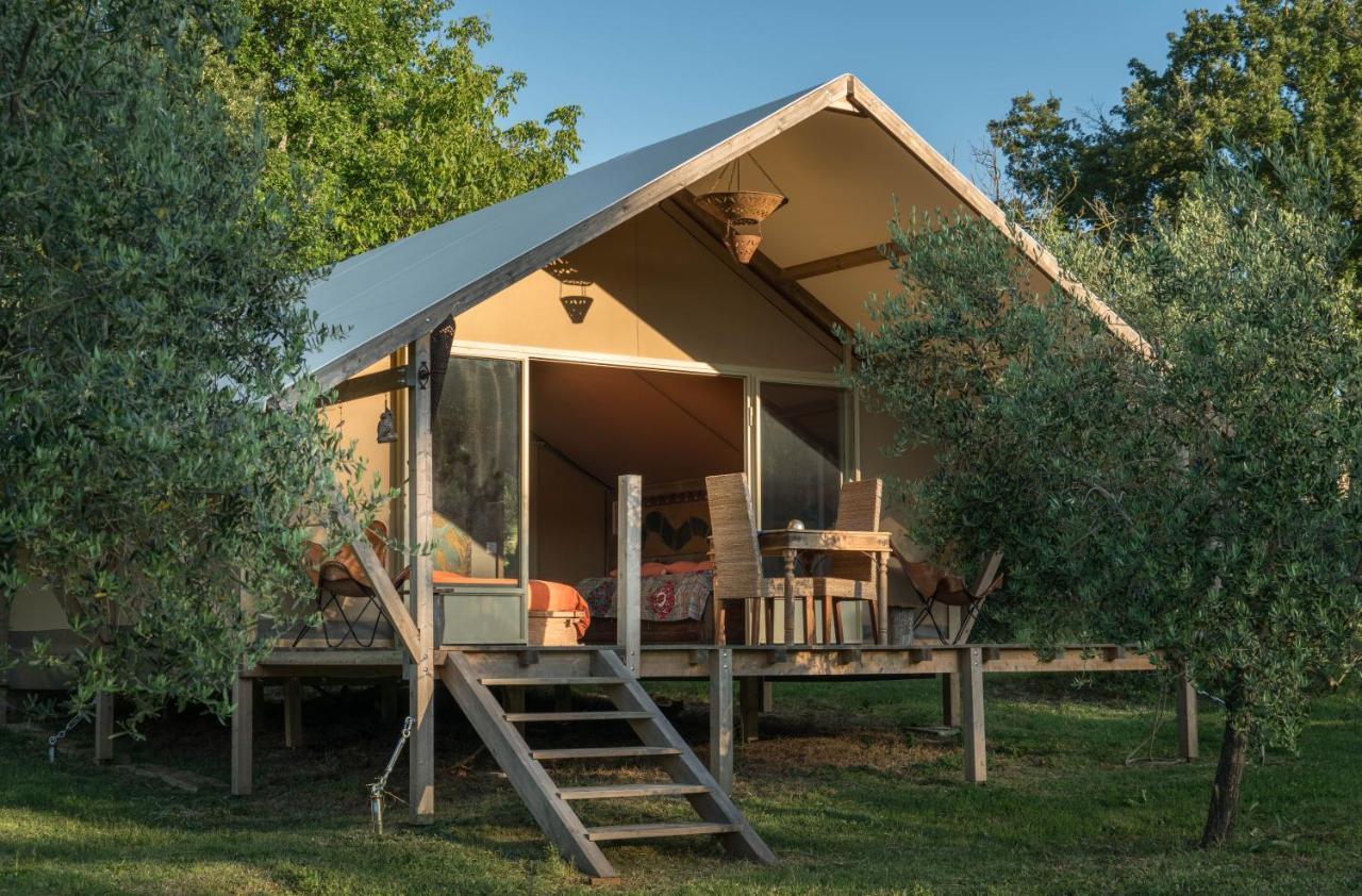 Glamping In Toscana, Luxury Tents In Agriturismo Biologico Sorano  Exterior photo